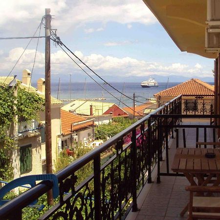 Seven Islands Apartment Гайос Екстериор снимка